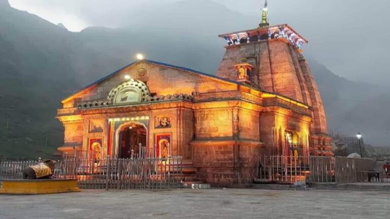 Char Dham Yatra 2025: इस साल चारधाम यात्रा में 80 तीर्थयात्रियों की मौत, अधिकारियों ने बताया श्रद्धालुओं की क्यों जा रही जान