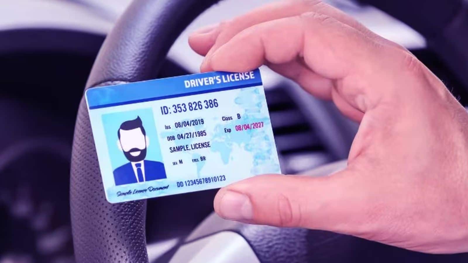 ड्राइविंग लाइसेंस पर फोटो और सिग्नेचर कैसे अपडेट करें? घर बैठे इन आसान स्टेप्स से करें आवेदन