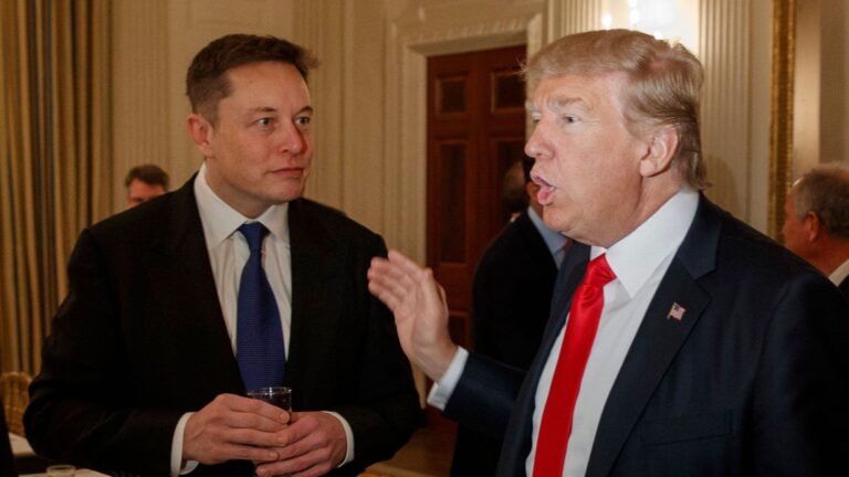 Trump Vs Musk : रूस ने एलॉन मस्क को राजनीतिक शरण की पेशकश की, अमेरिकी सिस्टम का  उड़ाया मजाक