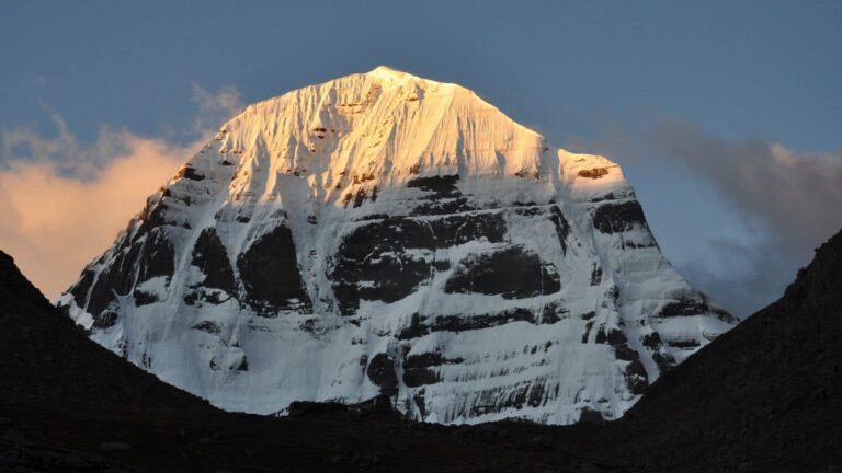 Kailash Manasarovar Yatra 2025: 5 सालों बाद फिर शुरू हुई कैलाश मानसरोवर यात्रा, पहला जत्था हुआ रवाना