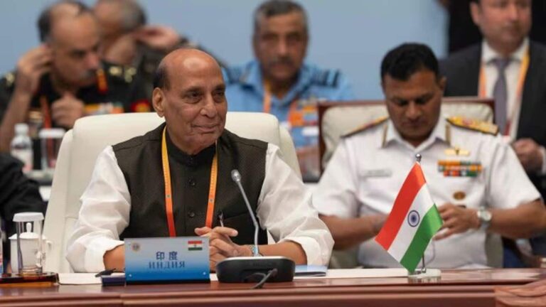 Rajnath Singh in SCO Summit: राजनाथ सिंह ने चीन के सामने ही उसके दोस्त पाकिस्तान को लगाई फटकार, पहलगाम आतंकी हमले का उठाया मुद्दा