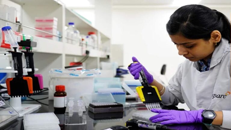 SPARC Share Price: Sun Pharma की रिसर्च कंपनी को बड़ा झटका, ट्रायल में दवा हुई फेल तो शेयर आए लोअर सर्किट पर