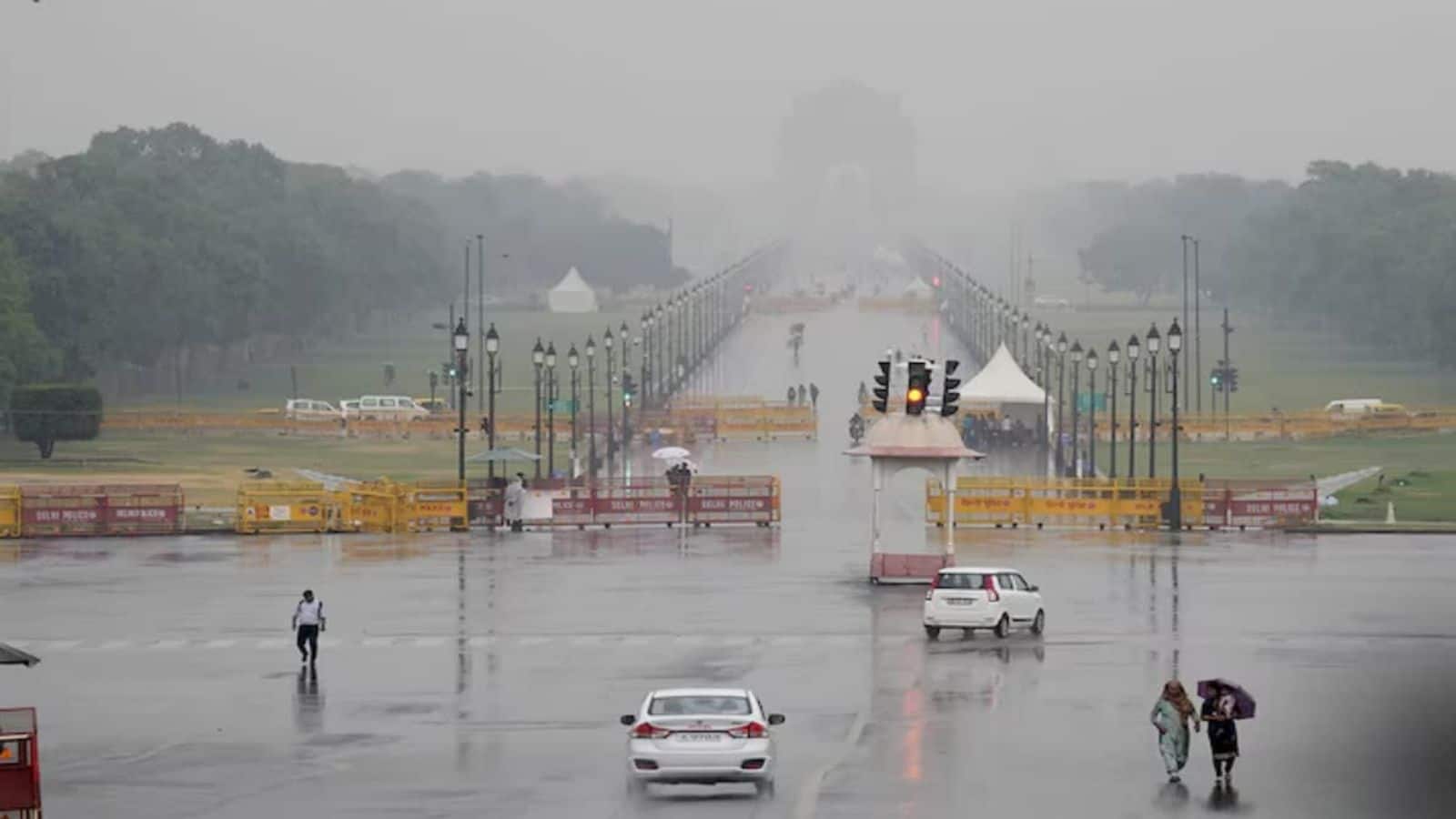 Heavy Rain Alert: हो जाएं तैयार...अगले चार दिनों तक होगी झमाझम बारिश, आईएमडी ने जारी किया येलो अलर्ट