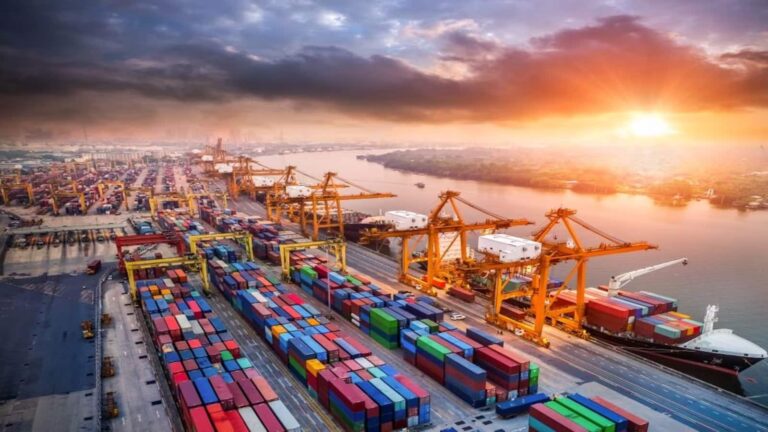 Adani Ports जुटाएगी और 1 अरब डॉलर का फंड, शेयर में दिख सकती है हलचल