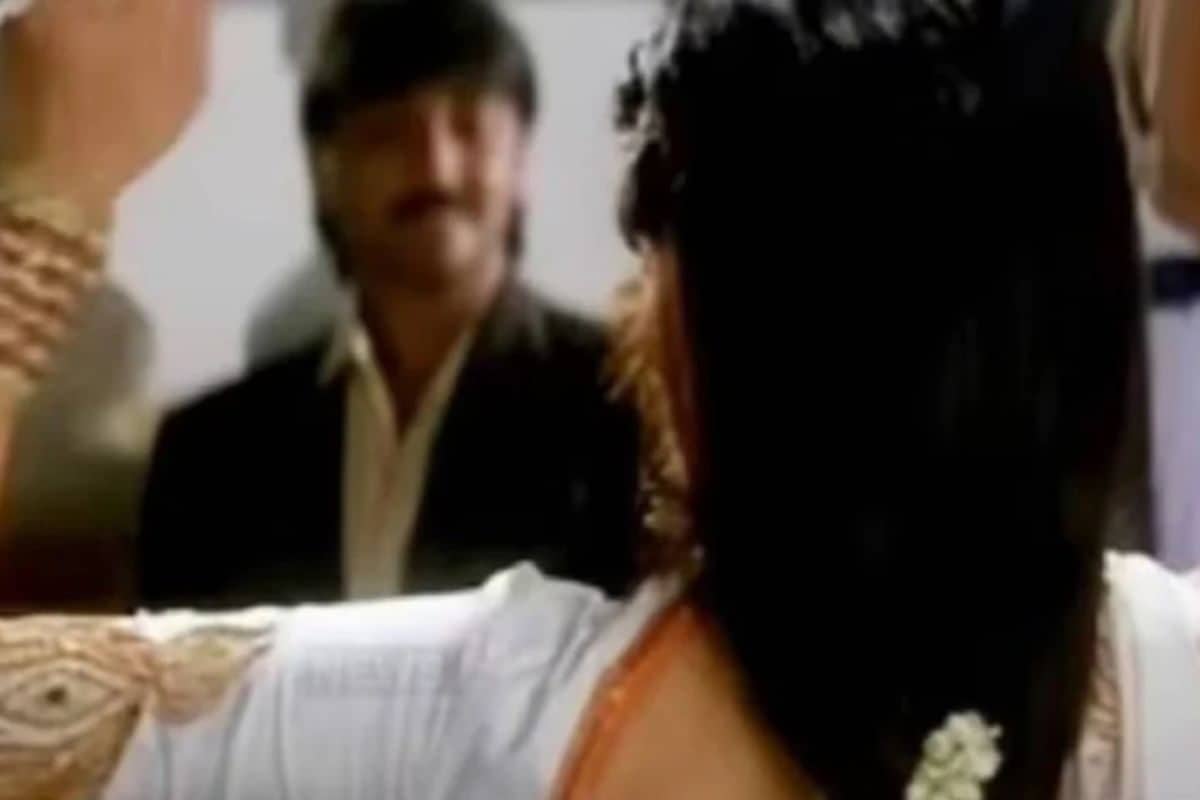 मशहूर एक्ट्रेस, क्रिकेटर से टूटी शादी, फिर भारतीय टीम के कप्तान की बनीं बहू