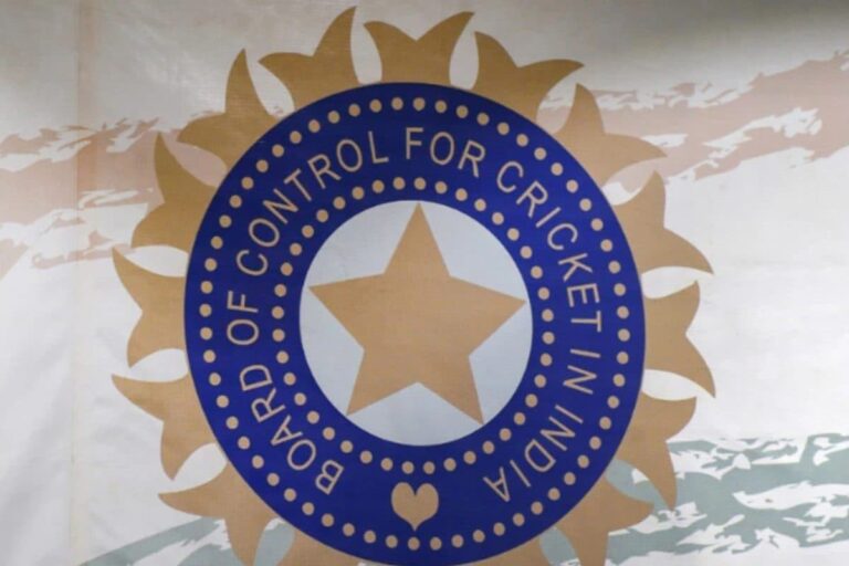 बीसीसीआई को कोर्ट ने दिया जोर का झटका... देने होंगे 538 करोड़ करोड़ रुपये