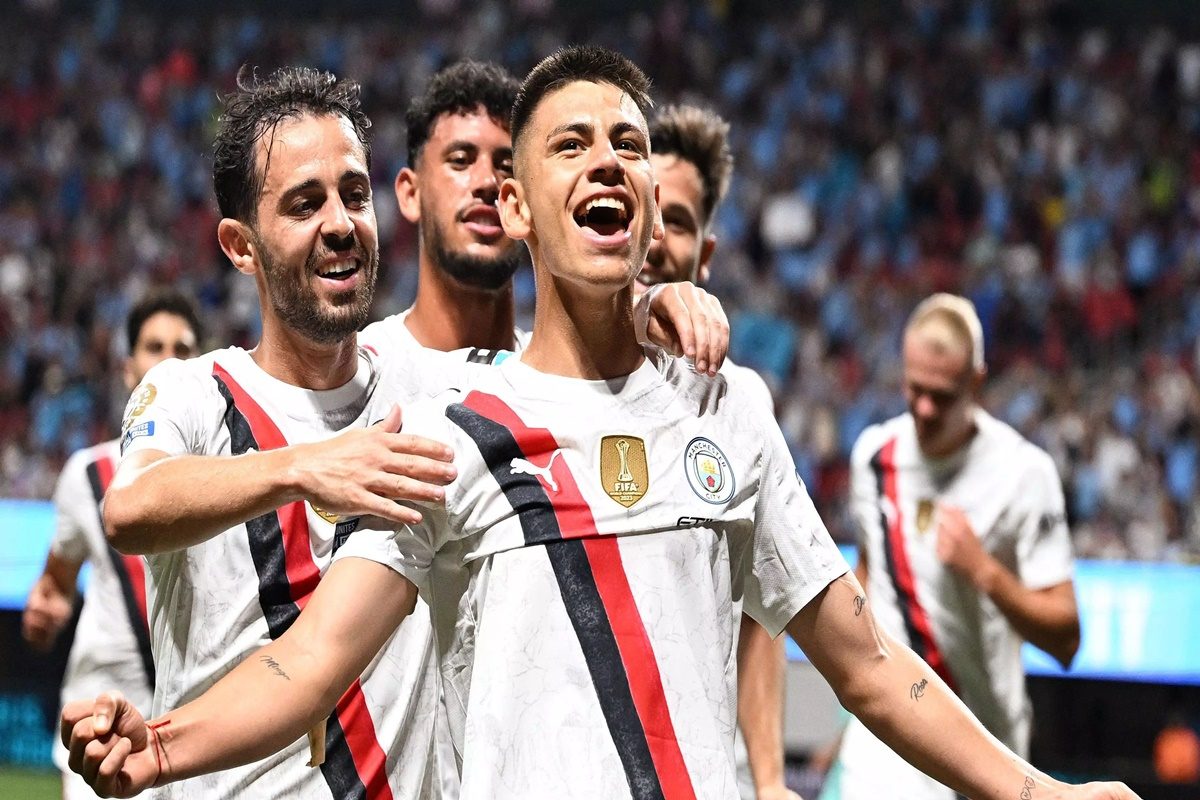 मैनचेस्टर सिटी ने अल ऐन को 6-0 से हराकर नॉकआउट में जगह बनाई