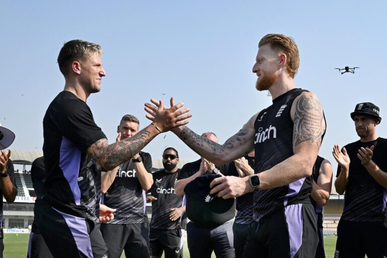 अंगूठा कटवाने का था प्लान, IND दौरे पर बढ़ी परेशानी, करियर पर था खतरा बरकरार