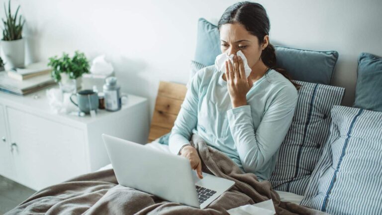 बरसात में जरा बचके! मानसून में बीमारियों से बचना है तो अपनाएं ऐसी लाइफस्टाइल