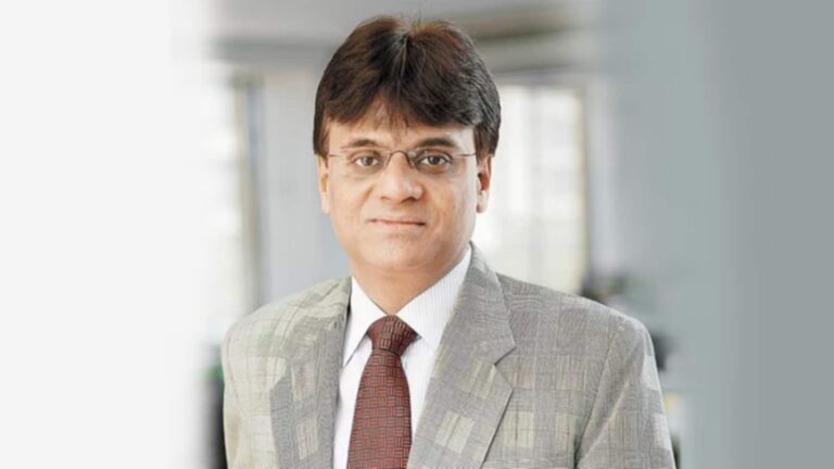 बैंकों में दिख रहे कई स्ट्रक्चरल बदलाव, गिरावट में मजबूत बैंकों में खरीदारी करना होगा बेहतर- देवेन चोकसी