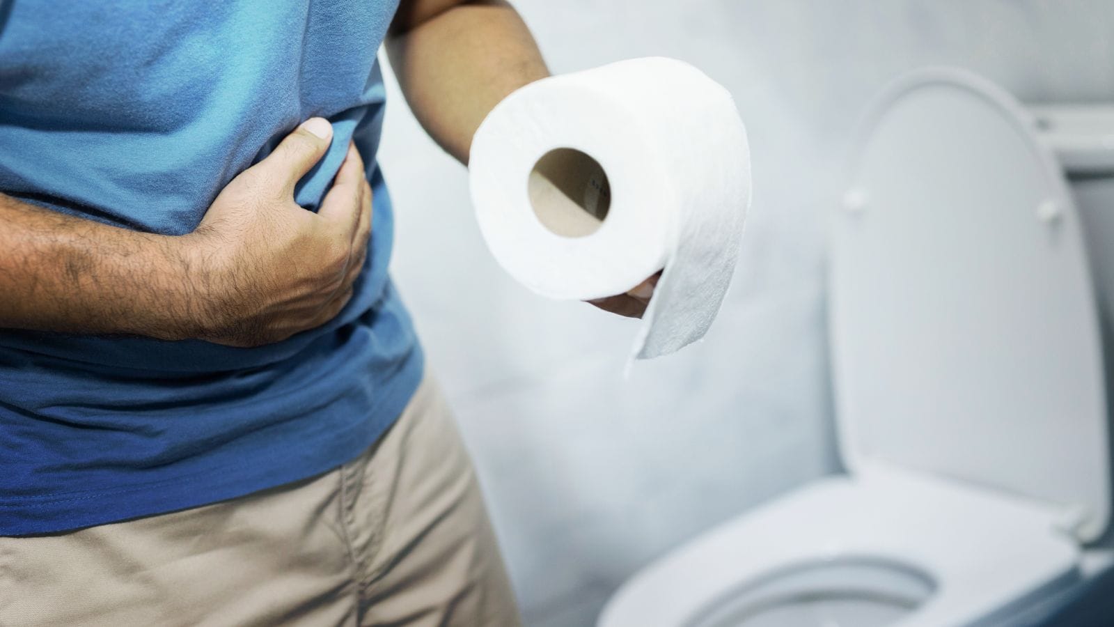 Monsoon Tips: बारिश के साथ ही पेट से जुड़ी इन बीमारियों का बढ़ने लगता है टेंशन, डाइट में शामिल करें ये चीजें और रहें हेल्दी