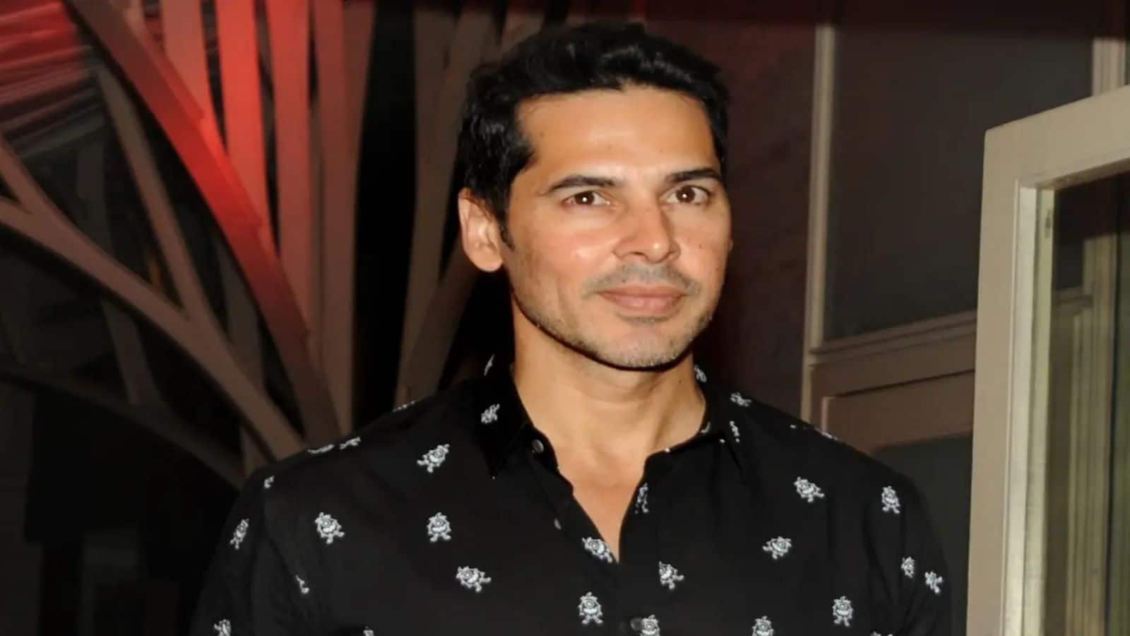 Dino Morea: छापेमारी के बाद ED ने एक्टर डीनो मोरिया को किया तलब, ₹65 करोड़ के मीठी नदी स्कैम केस में होगी पूछताछ
