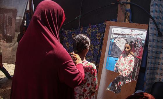 युद्धग्रस्त ग़ाज़ा में महिलाओं की मासिक पीड़ा, एक अनदेखा संकट