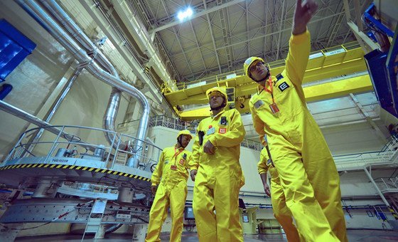 ईरान की निगरानी, परमाणु ऊर्जा के शान्तिपूर्ण उपयोग को बढ़ावा: IAEA की भूमिका पर एक नज़र