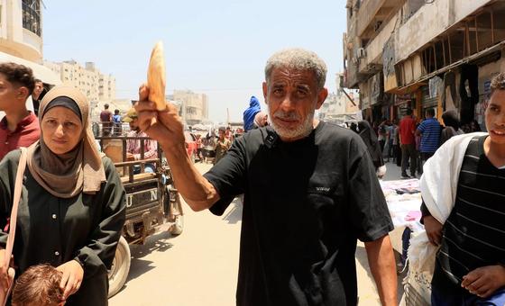 ग़ाज़ा: खाद्य क़िल्लत, ऊँची क़ीमतों, सीमित आपूर्ति के कारण, जीवित रह पाना एक बड़ी चुनौती