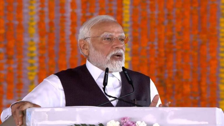 PM Modi J&K Visit: 'पाकिस्तान ने इंसानियत और कश्मीरियत पर वार किया'; पहलगाम आतंकी हमले पर बोले पीएम मोदी