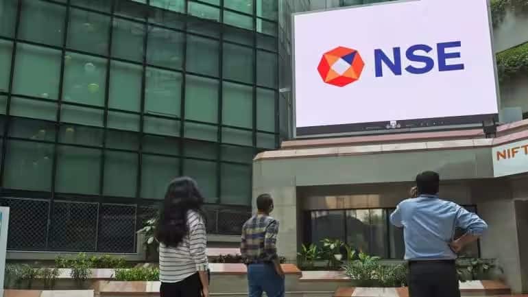 NSE IPO के बारे में सेबी चेयरमैन का बड़ा बयान, तो क्या सबसे बड़े एक्सचेंज का आईपीओ जल्द आने वाला है?