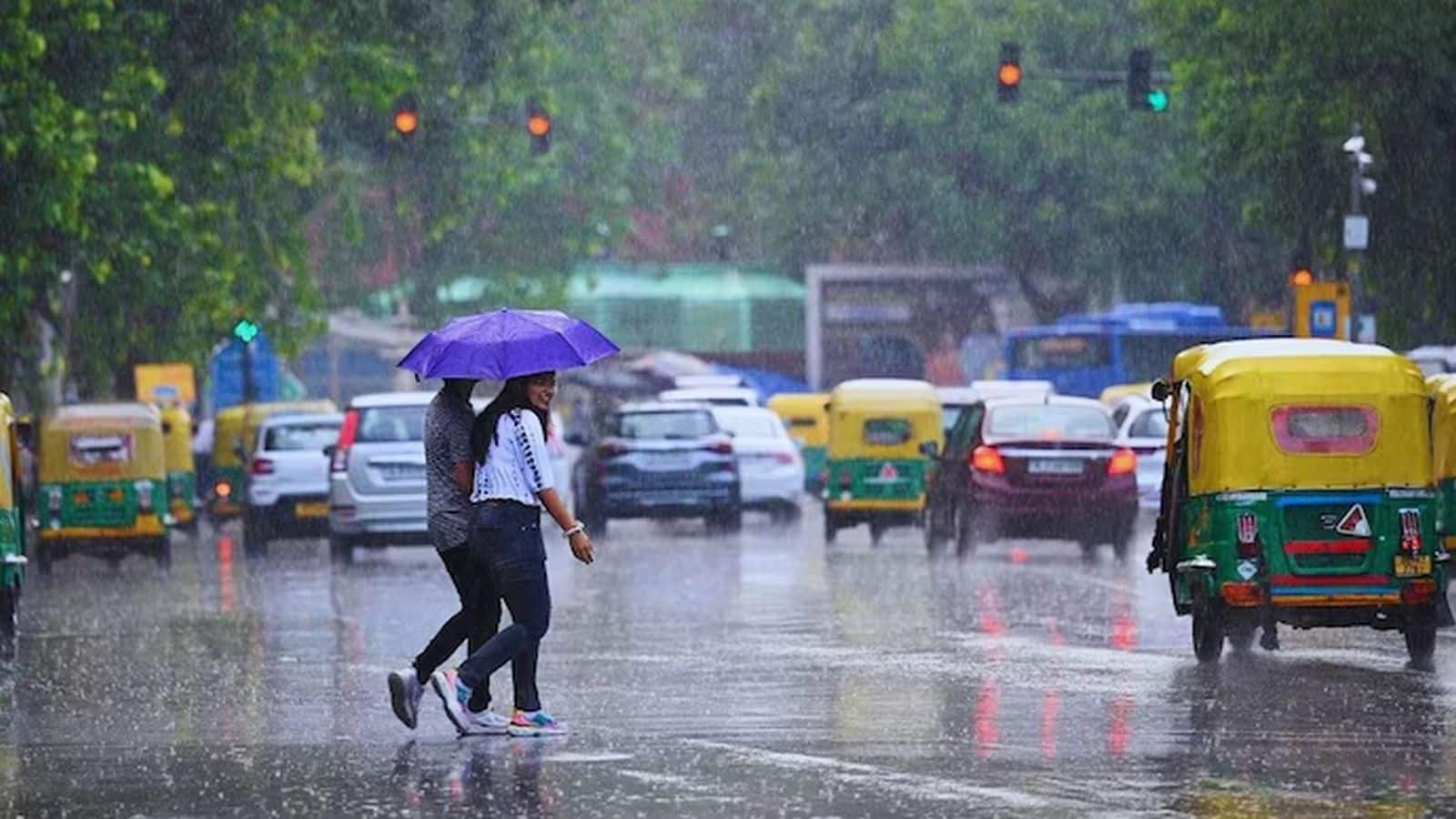 IMD Heavy Rain Alert: अगले हफ्ते बदल जाएगा मौसम, देश के इन इलाकों में होगी भारी बारिश