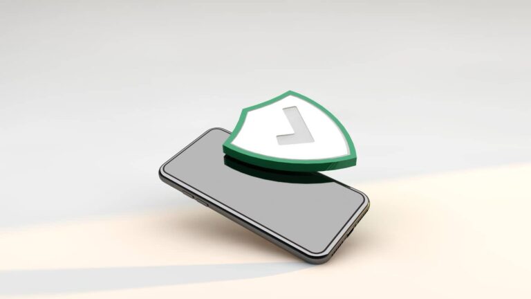 कैसे अपने स्मार्टफोन की सेफ्टी बढ़ाएं ताकि खोने पर भी लीक ना हो पिक्चर