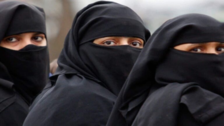 'मुस्लिम महिला को Khula तलाक मांगने का पूरा हक, पति की इजाजत जरूरी नहीं': तेलंगाना हाई कोर्ट का बड़ा फैसला