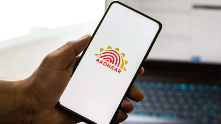 अब आधार होगा और भी डिजिटल, UIDAI ने लॉन्च की नई Aadhaar App, जानें इंस्टॉल करने का तरीका