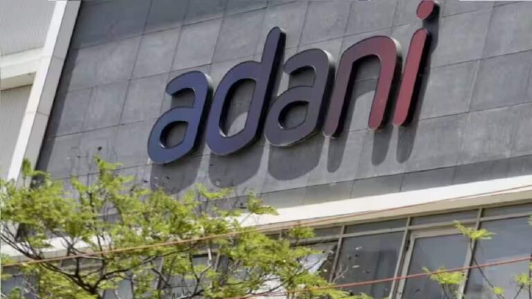 Adani Group: अदाणी ग्रुप की तीन कंपनियों का बड़ा प्लान, 2 अरब डॉलर जुटाने की तैयारी; जानिए पूरी डिटेल