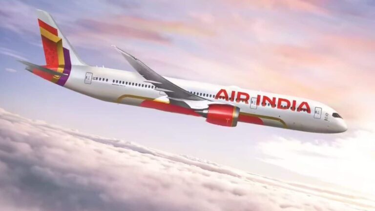 एक और Air India विमान क्रैश हो सकता था! टैकऑफ करते ही अचानक 900 फीट नीचे आई दिल्ली-विएना फ्लाइट, DGCA ने पायलट को हटाया