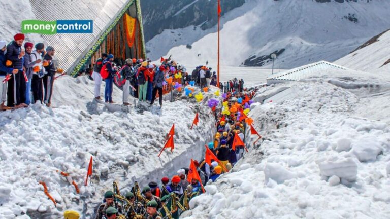 Amarnath Yatra 2025: श्री अमरनाथ यात्रा आज के लिए स्थगित! बालटाल में भूस्खलन से महिला तीर्थयात्री की मौत, 3 अन्य घायल