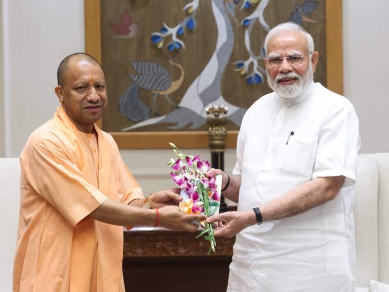 अचानक पीएम मोदी और अमित शाह मिलने पहुंचे योगी आदित्यनाथ, जानें इस मैराथन मुलाकातों के क्या हैं मायने?