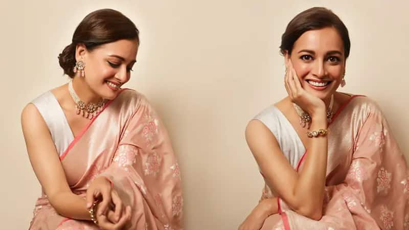 एथनिक लुक में बिल्कुल अप्सरा सी लगती हैं दीया मिर्जा, आप भी कर सकते हैं रीक्रिएट