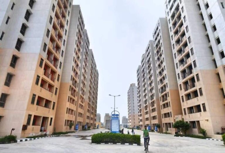 DDA: दिल्ली में चाहिए अपना घर? पॉश इलाके वसंत कुंज, द्वारका और रोहिणी में हैं 177 फ्लैट, यहां करें अप्लाई