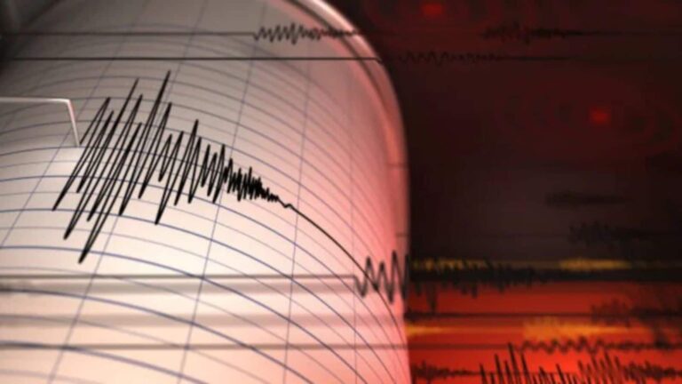 Earthquake: गुजरात के कच्छ में आया भूकंप, झटके से हिली धरती, रिक्टर स्केल पर इतनी रही तीव्रता