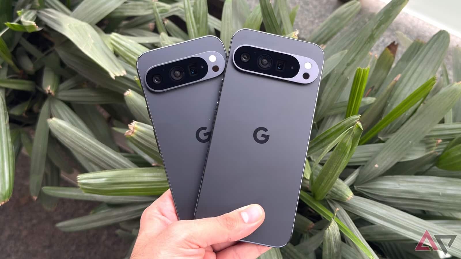 Google Pixel 10 Pro का टीजर आया सामने, डिजाइन और फीचर्स ने मचाया तहलका