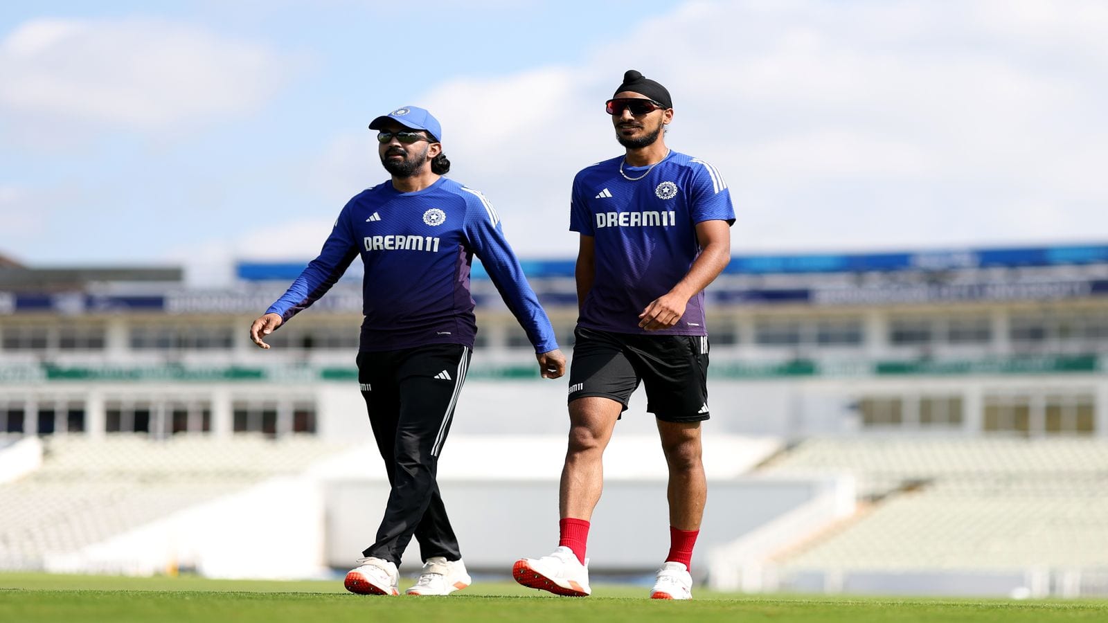 IND vs ENG 2nd Test: दूसरे टेस्ट से पहले संदिग्ध पैकेट मिलने से टीम इंडिया में मचा हड़कंप, खिलाड़ियों के बाहर निकलने पर लगी रोक