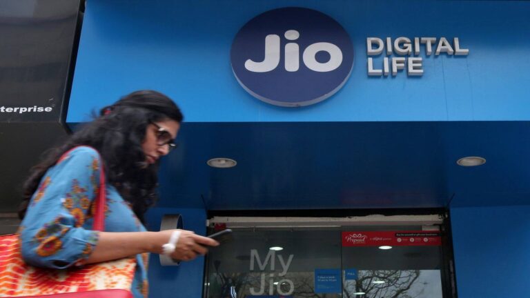 Jio का धमाकेदार ऑफर! 84 दिनों वाले प्लान में 5G और OTT सहित मिल रहे इतने सारे बेनिफिट्स