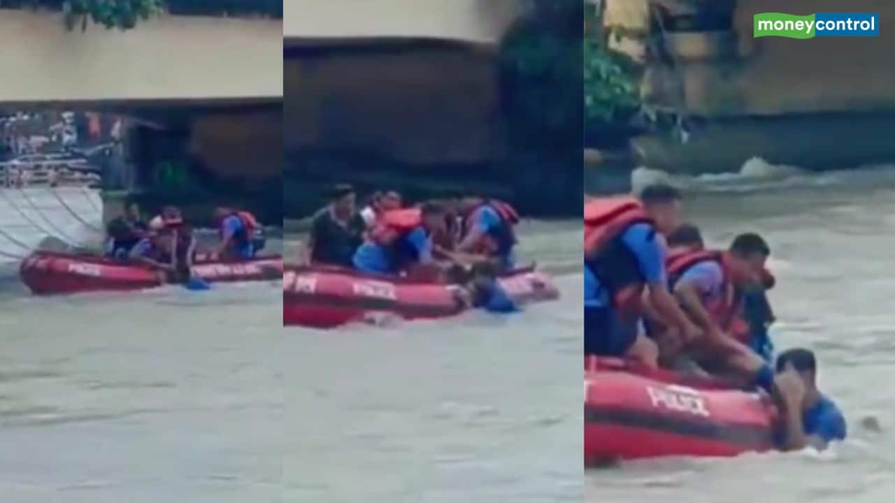 VIDEO: कांवड़ लेकर हरिद्वार पहुंचा भारतीय टीम का स्टार खिलाड़ी, गंगा की तेज धार में लगा डूबने फिर ऐसे बची जान