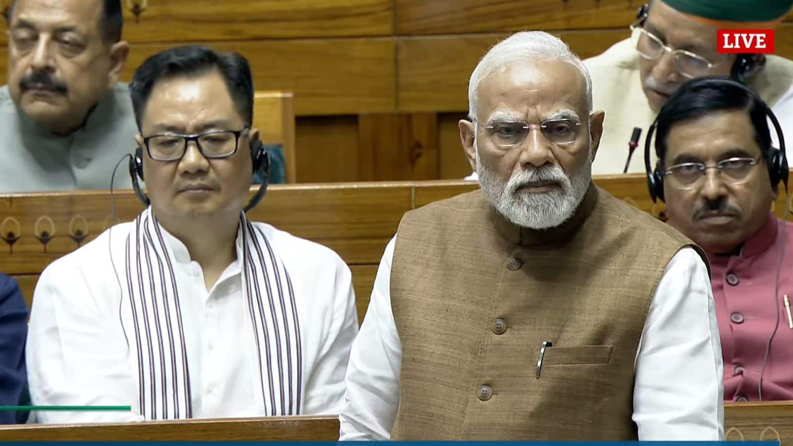 सिंधु जल संधि को PM मोदी ने बताया 'नेहरू की भूल'! कांग्रेस पर साधा निशाना, पाकिस्तान को भी दिया कड़ा संकेत