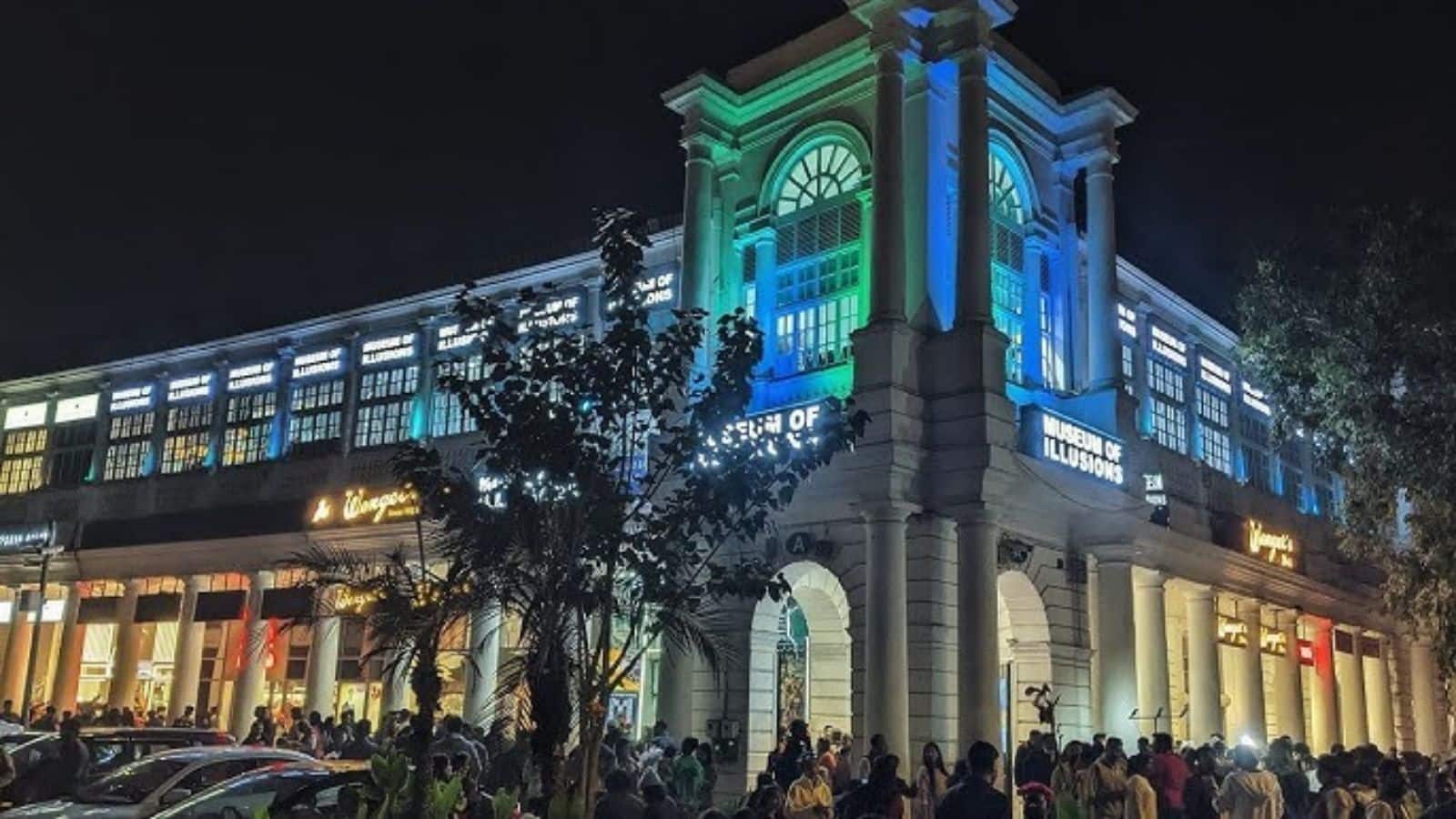 अब रात में भी खुलेंगी दिल्ली की दुकानें, 24×7 कर सकेंगे शॉपिंग...इस योजना पर हो रहा विचार