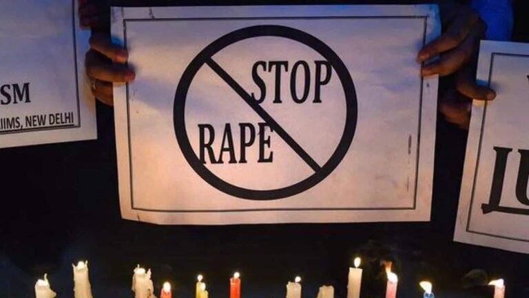 Ghaziabad Gang Rape: गाजियाबाद में 9वीं की छात्रा के साथ गैंगरेप! साथी ने 4 नाबालिग दोस्तों के साथ मिलकर लूटी अस्मत