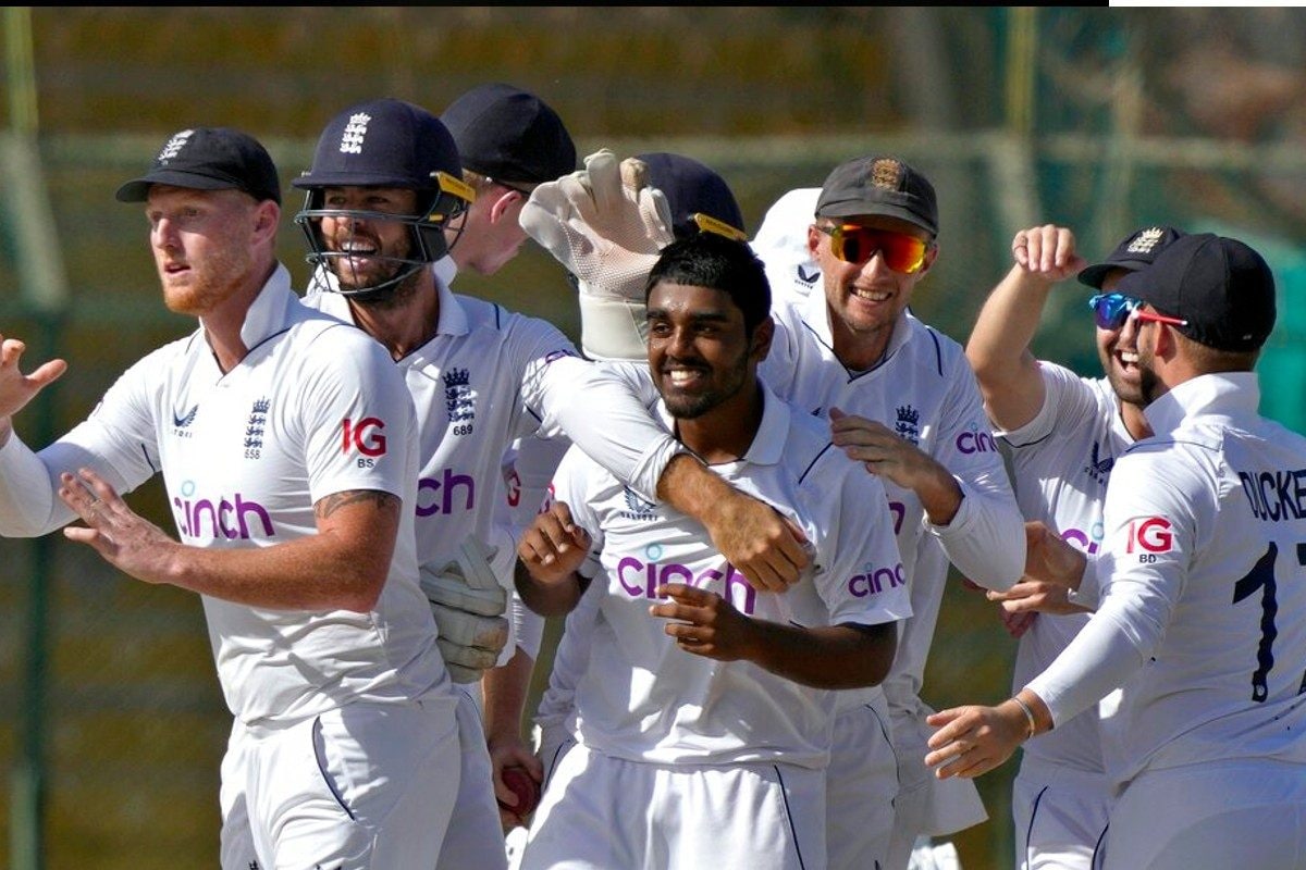 बड़े भाई ने डेब्यू पर बनाया वर्ल्ड रिकॉर्ड, अब छोटे ने हैट्रिक ले मचाया धमाल