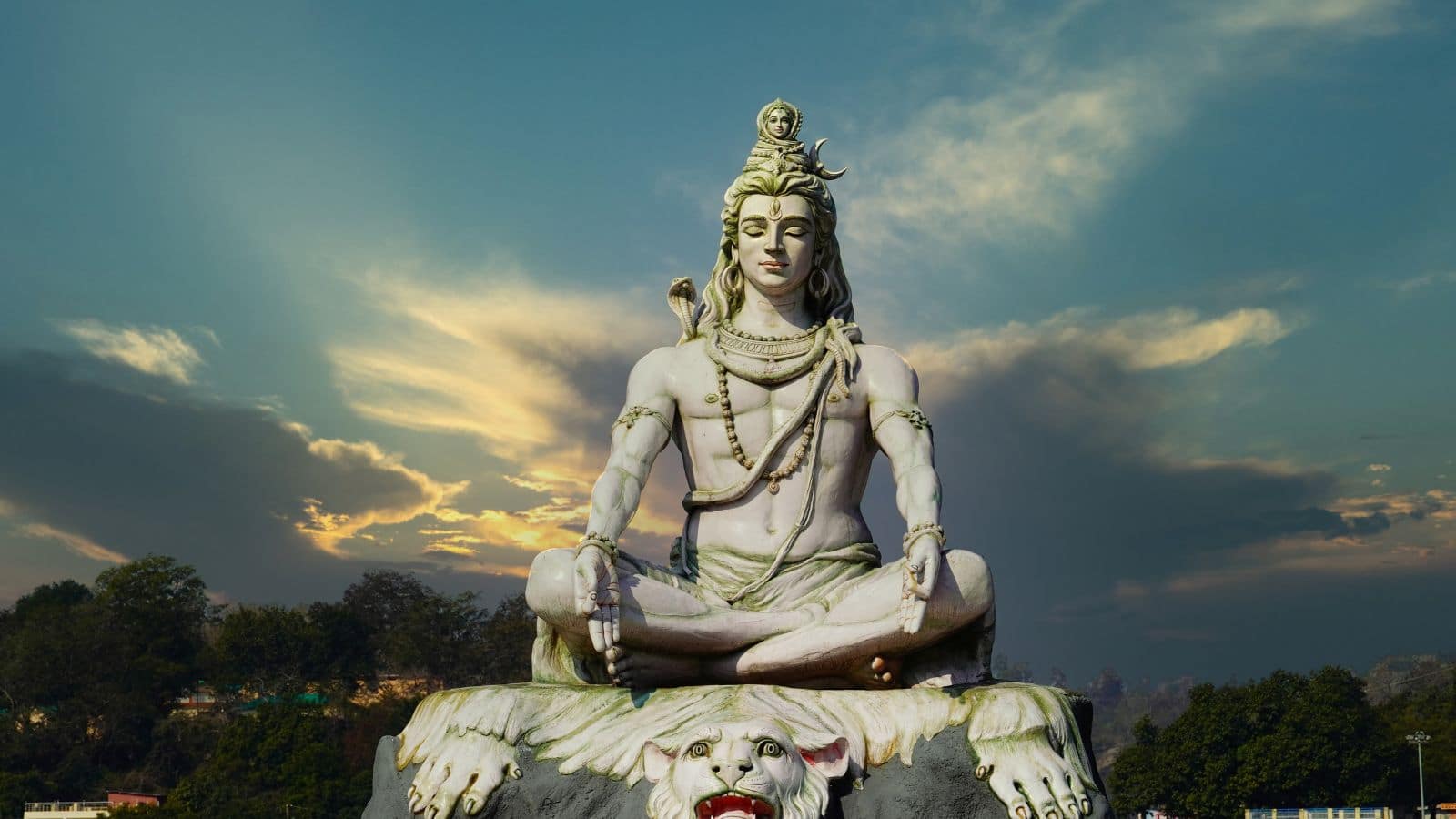 Sawan 2025: कल से शुरू हो रहा सावन का पहला सोमवार, पूजा विधि से लेकर शुभ मुहूर्त तक...जानें सबकुछ