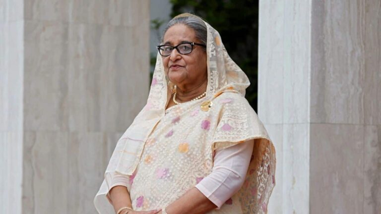 बांग्लादेश की पूर्व पीएम शेख हसीना की बढ़ी मुश्किलें, मानवता के खिलाफ अपराध के आरोप तय