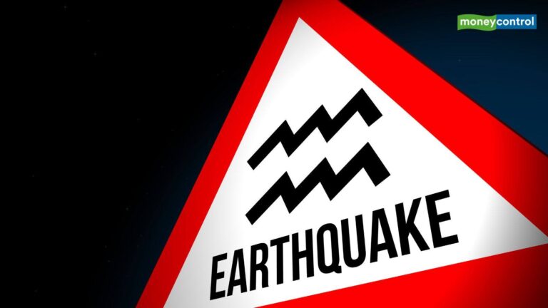 Spain Earthquake: स्पेन में भारी बारिश और बाढ़ के बाद भूकंप का झटका, एयरपोर्ट की छत गिरी