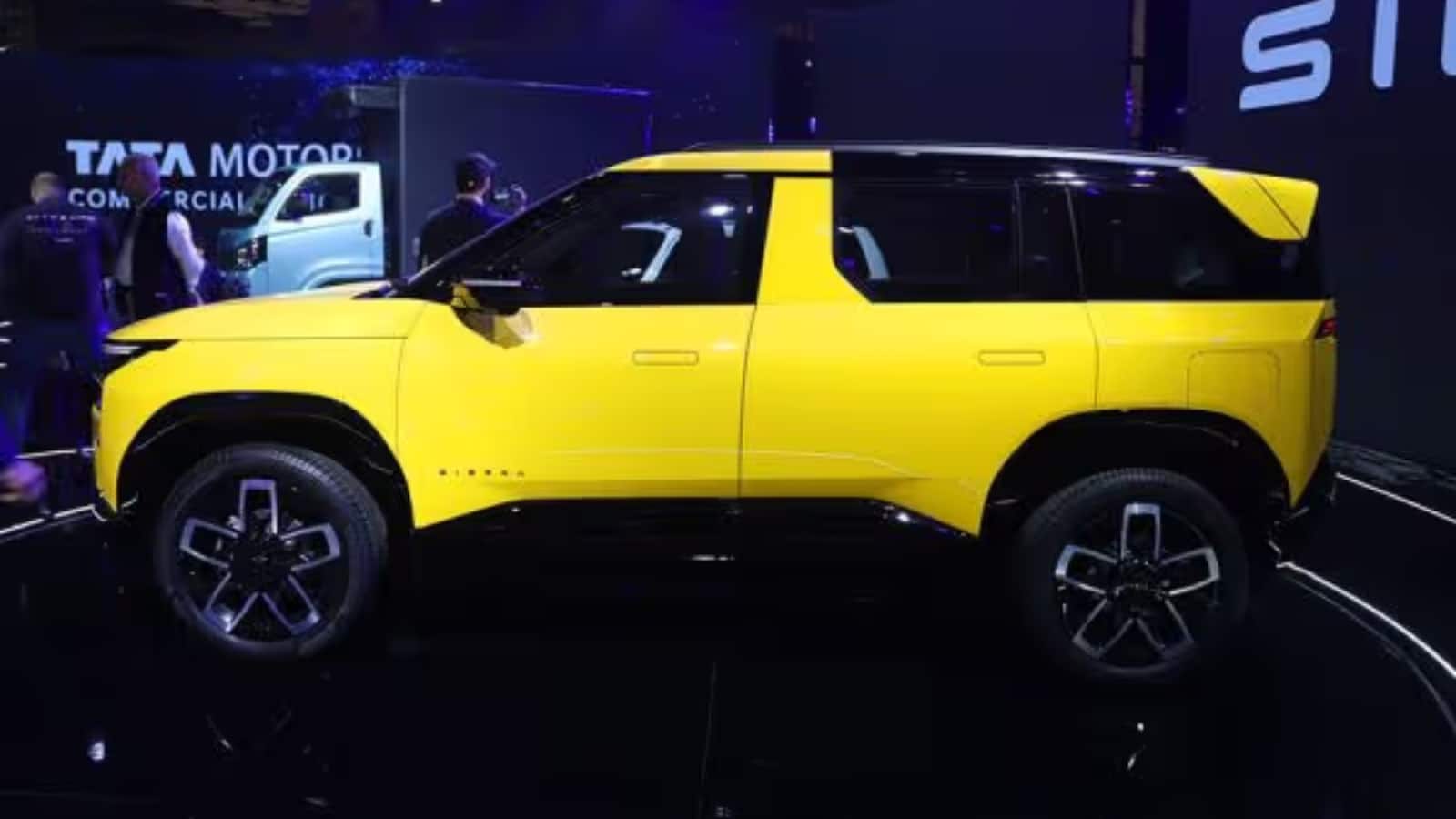 लॉन्च से पहले डीलरशिप इवेंट में दिखी Tata Sierra, कई बेहतरीन और दमदार फीचर से होगी लैस, जानें डिटेल्स