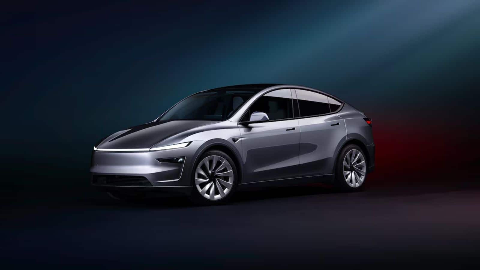 Tesla Model Y: दमदार पावर और जबरदस्त रेंज के साथ भारत में लॉन्च हुई टेस्ला Model Y, जानिए क्या-क्या मिलते है फीचर्स?
