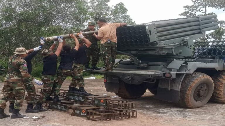 Thailand-Cambodia War: थाईलैंड और कंबोडिया के सैनिकों के बीच भारी गोलीबारी, 11 लोगों की मौत