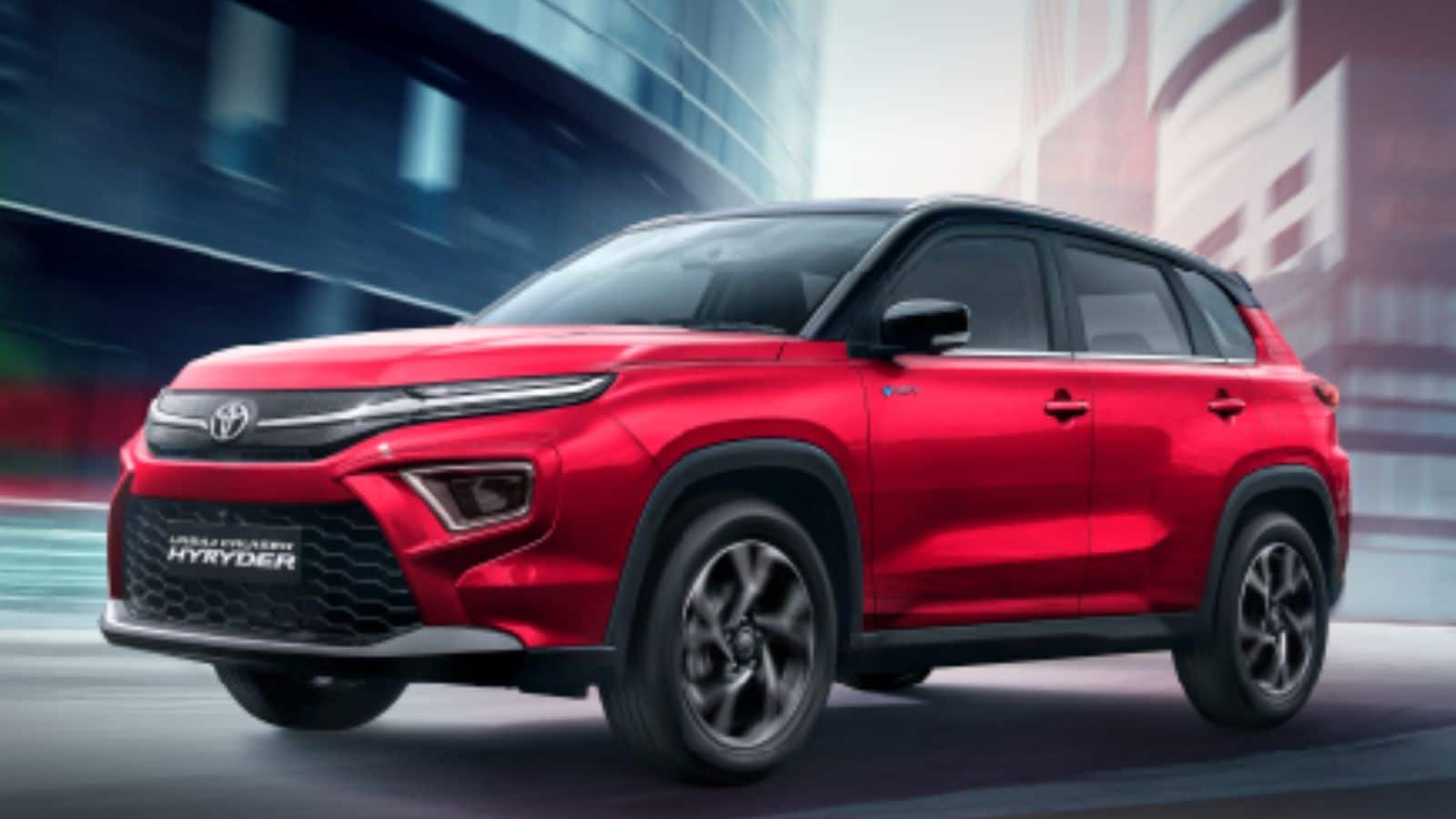 Toyota Hyryder: टोयोटा हायराइडर को मिला प्रेस्टीज पैक अपग्रेड, मिलेंगी जबरदस्त एक्सेसरीज