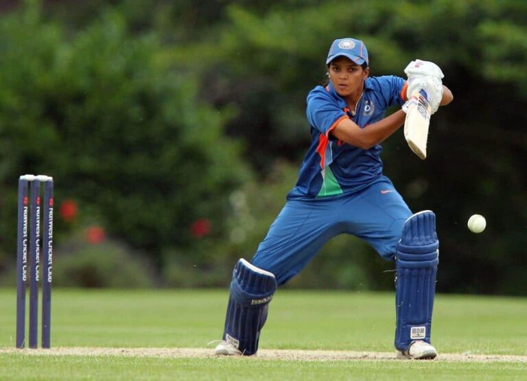 भारत-इंग्लैंड सीरीज के बीच इस खिलाड़ी ने अचानक लिया संन्यास, खेल को कहा अलविदा