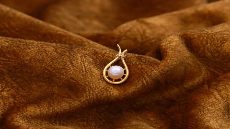 AJC Jewel IPO Listing: 4% प्रीमियम पर एंट्री के बाद लोअर सर्किट, चेक करें कारोबारी सेहत