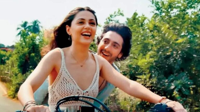 Saiyaara Box Office Collection Day 6: बॉक्स ऑफिस पर नहीं थम रहा 'सैयारा' का तूफान, 6वें दिन फिल्म ने ताबड़तोड़ की कमाई